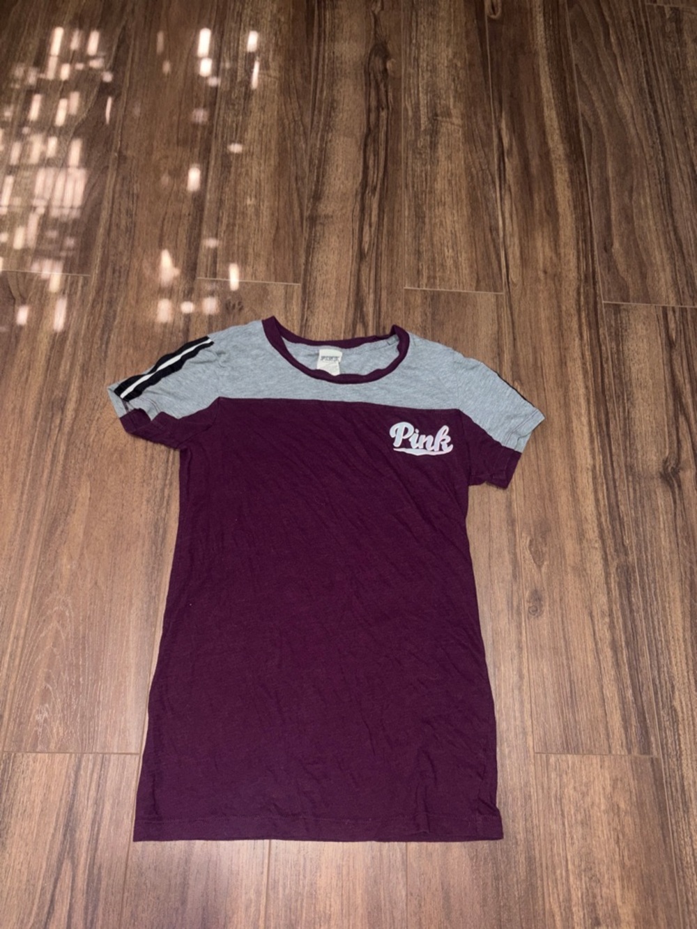 PINK Victoria's Secret Maroon and Gray Short Sleeve Tee